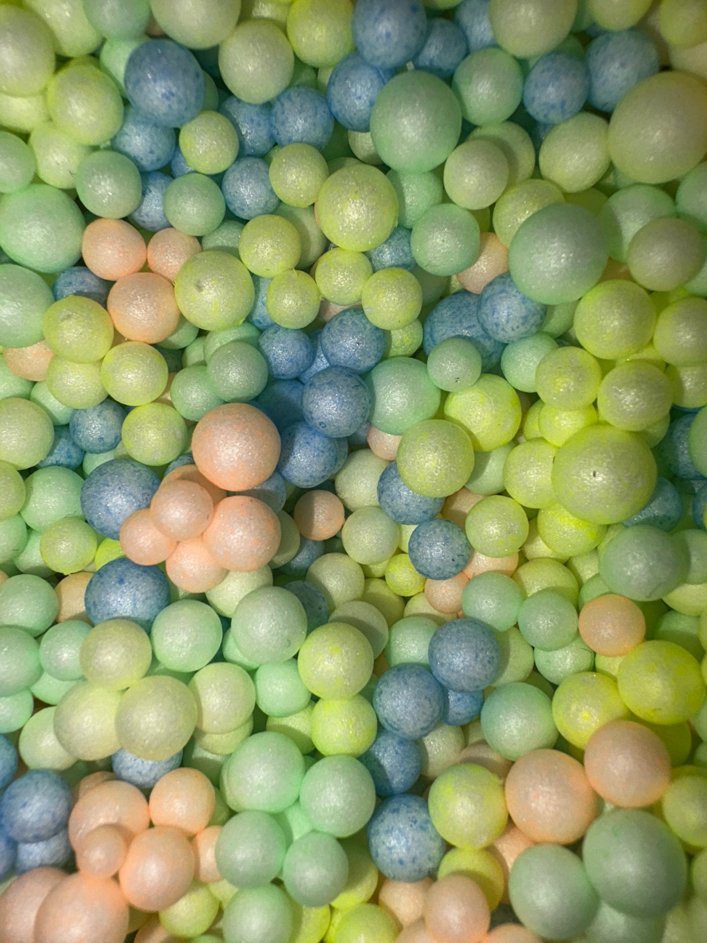 UV activated polystyrene balls