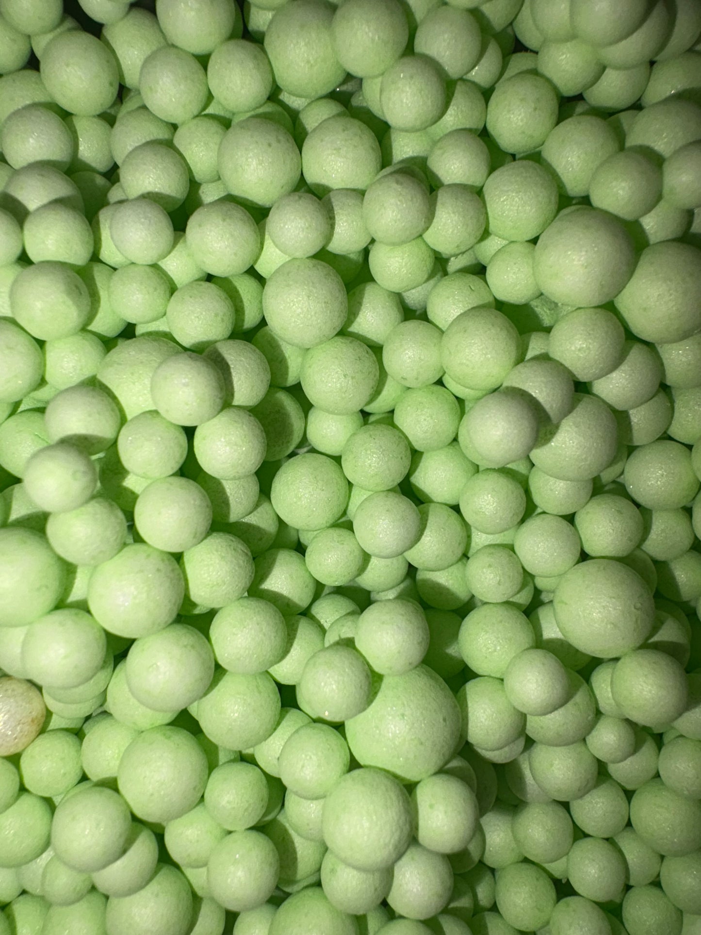Mint polystyrene balls